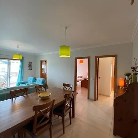 Falesia C/ Piscina Албуфейра